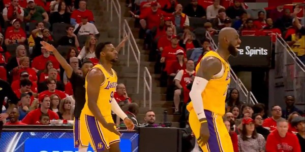 虎扑电竞登录入口-系列赛首组3-0出炉！湖人顶住反扑，老詹三分救主，父子共创历史