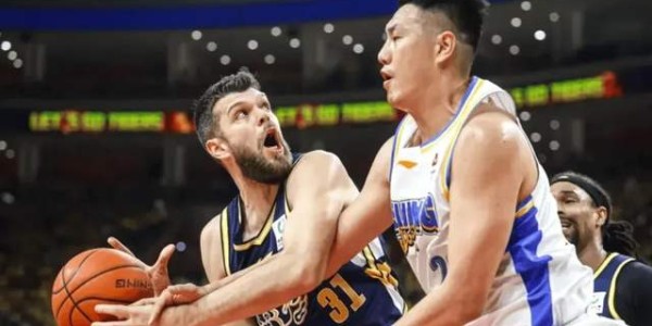 虎扑电竞登录入口-广东被淘汰4将低迷太致命！徐杰攻守崩盘，麦考尔+双大外副作用！|北京|cba季后赛|周琦|比赛|季后赛_新浪体育_新浪新闻